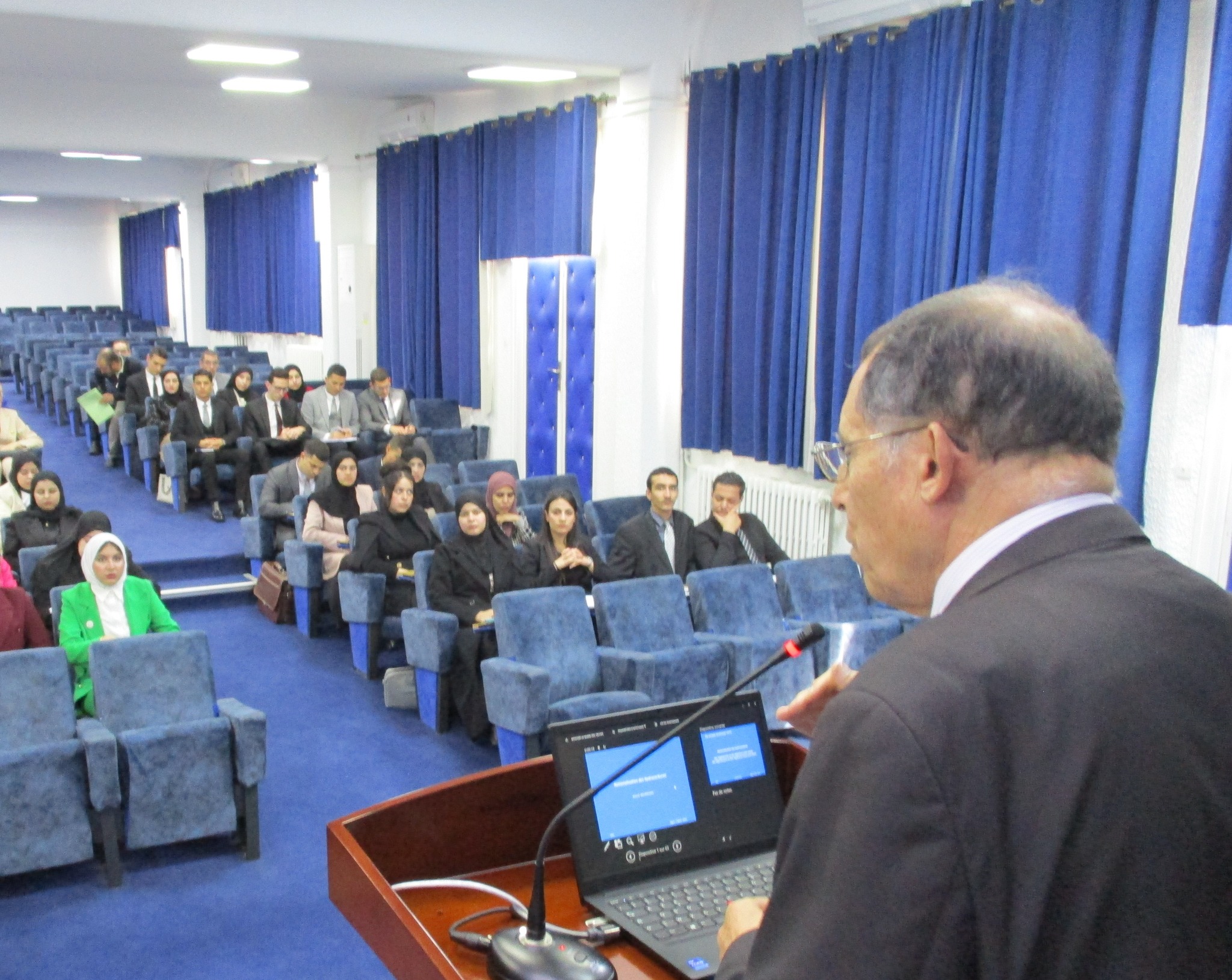 استضافت "السيد مشراوي محمد"، خبير في المحروقات واطار سابق في شركة سوناطراك،