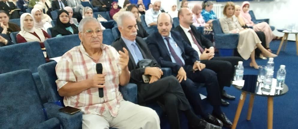 استضافة عبد القادر بن دعماش لإلقاء محاضرة حول المجموعة الفنية لجبهة التحرير الوطني