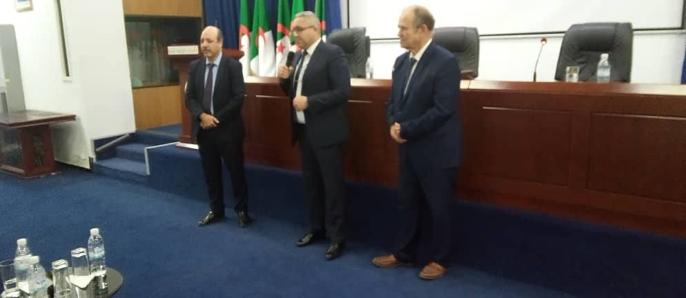 استضافة عبد القادر بن دعماش لإلقاء محاضرة حول المجموعة الفنية لجبهة التحرير الوطني