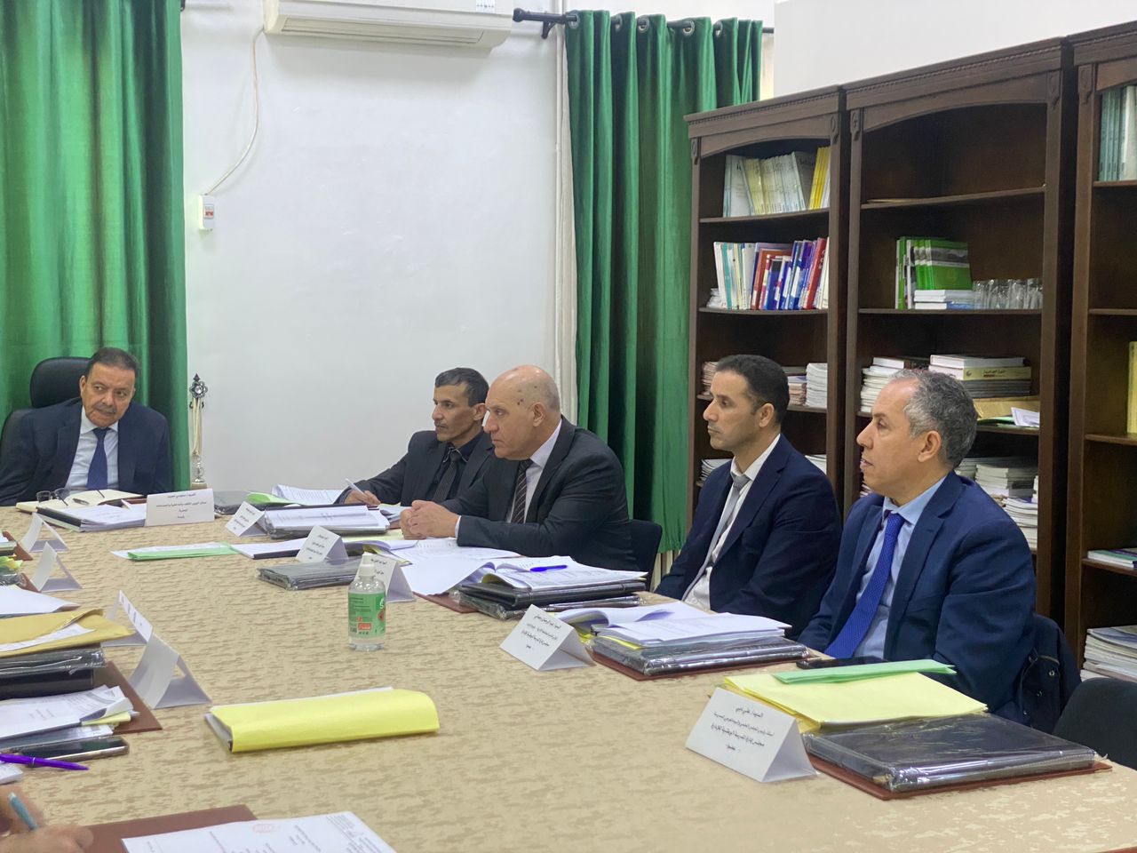 انعقاد اجتماع مجلس ادارة المدرسة الوطنية للإدارة