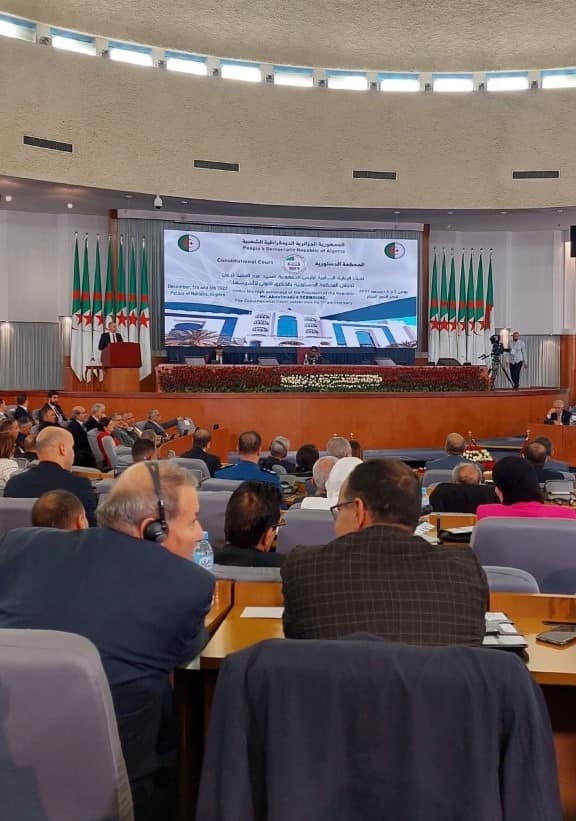 مشاركة تلاميذ في الملتقى الدولي تحت عنوان: "حق المواطن في الوصول إلى القضاء الدستوري في ضوء الأنظمة المقارنة"