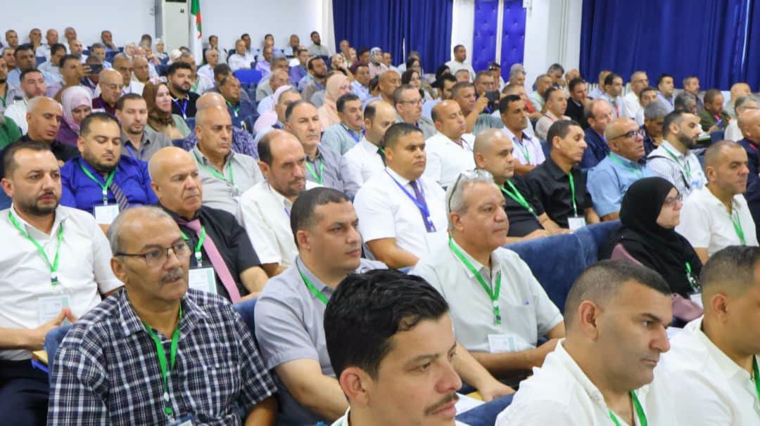 المدرسة الوطنية للإدارة تحتضن الندوة الجهوية حول عصرنة الأرشيف  الموسومة بـ"إدارة وثائق نشاط وأرشيف الجماعات المحلية في ظل التحول الرقمي"،