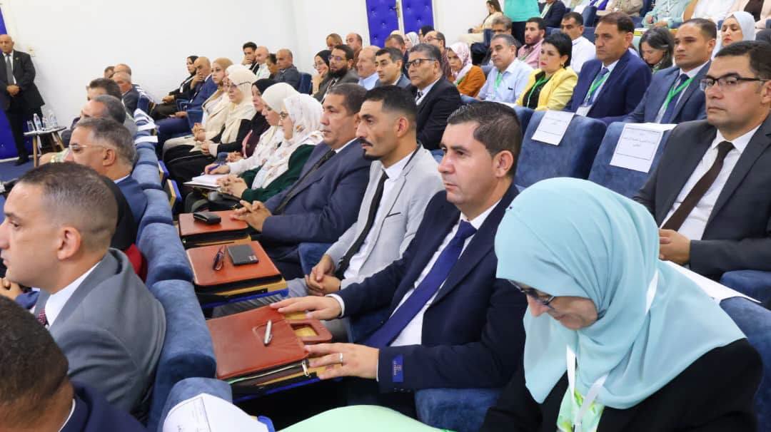 المدرسة الوطنية للإدارة تحتضن الندوة الجهوية حول عصرنة الأرشيف  الموسومة بـ"إدارة وثائق نشاط وأرشيف الجماعات المحلية في ظل التحول الرقمي"،
