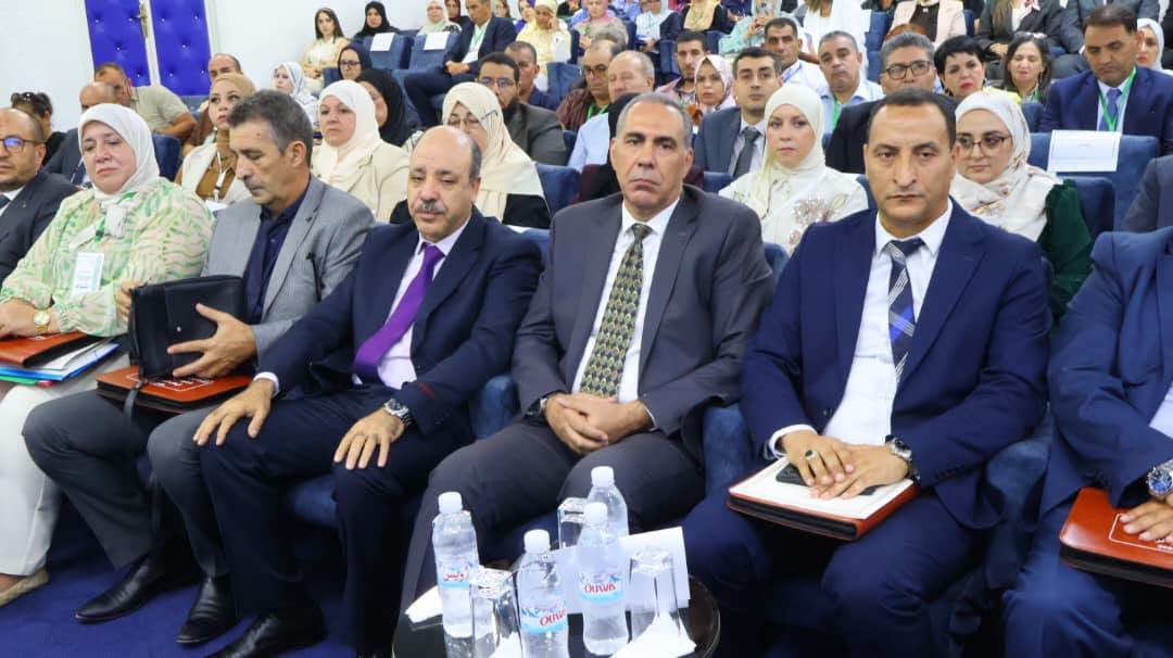 المدرسة الوطنية للإدارة تحتضن الندوة الجهوية حول عصرنة الأرشيف  الموسومة بـ"إدارة وثائق نشاط وأرشيف الجماعات المحلية في ظل التحول الرقمي"،