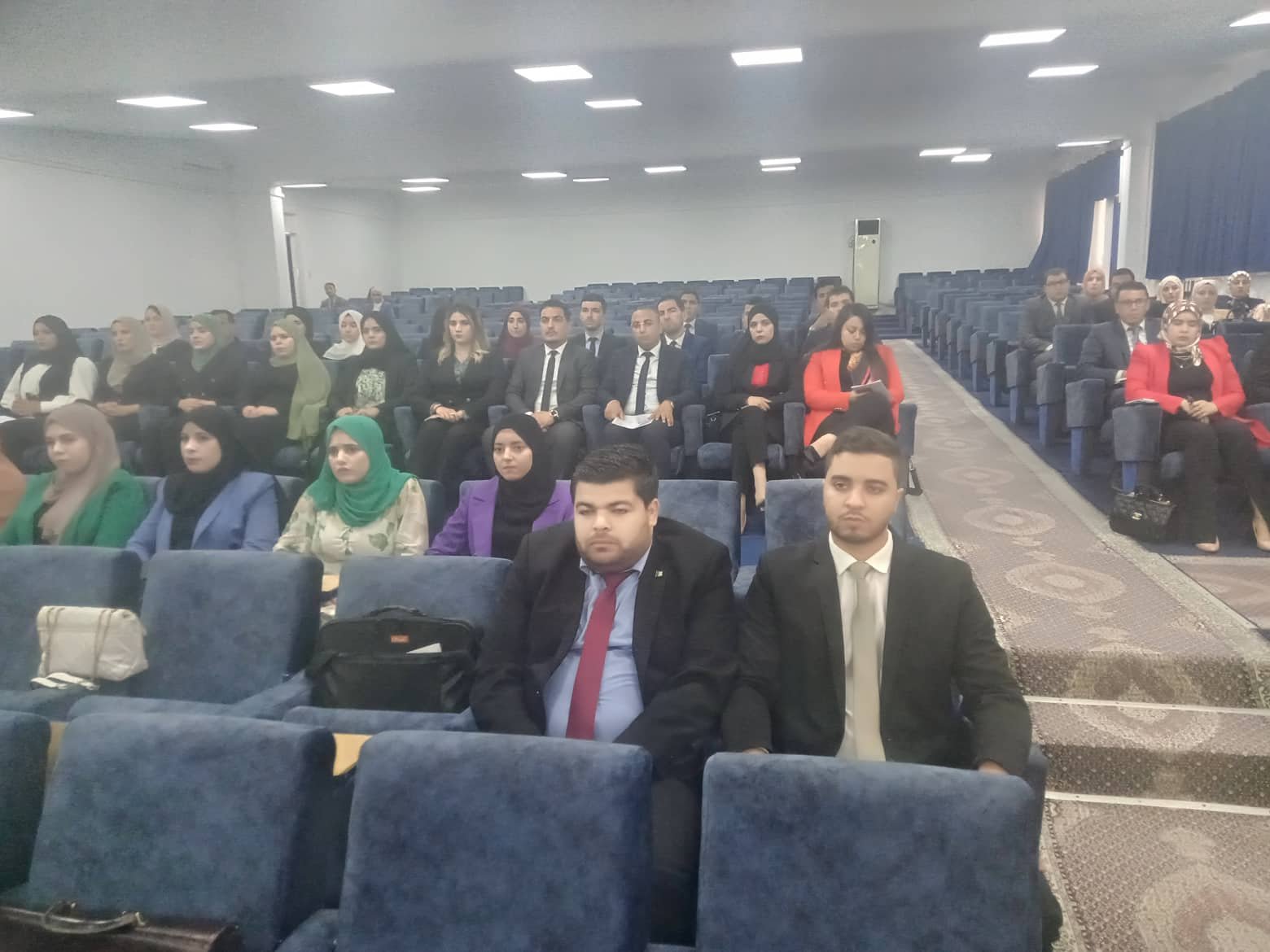 الاحتفال بالذكرى الستين للاستقلال الجزائر