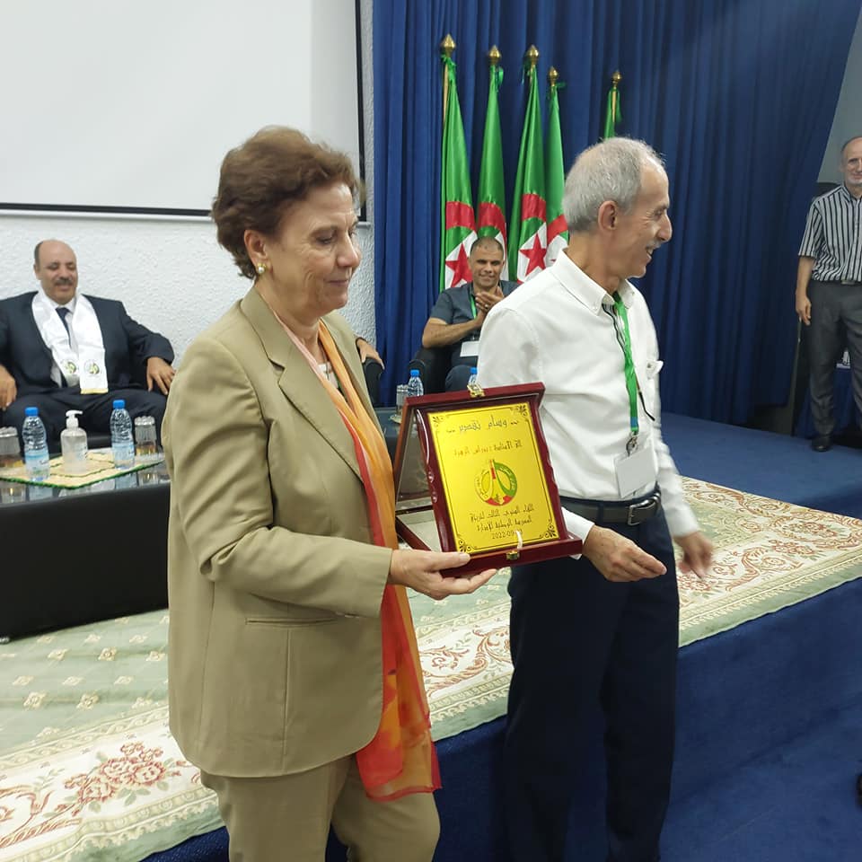 اللقاء السنوي الثالث لخريجي المدرسة الوطنية للإدارة، تحت شعار-على العهد باقون-