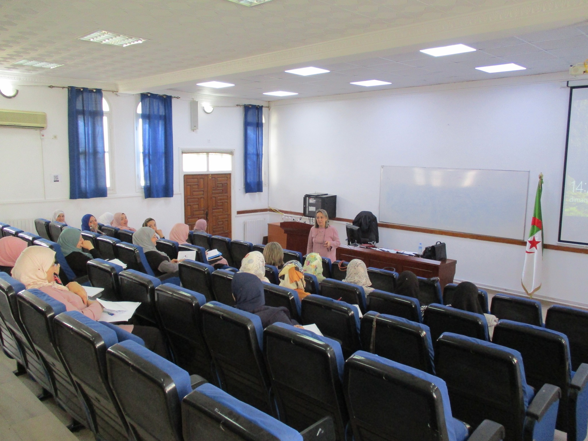 انطلاق دورة تكوينية لفائدة (20) اطارا من المديرية العامة للضرائب