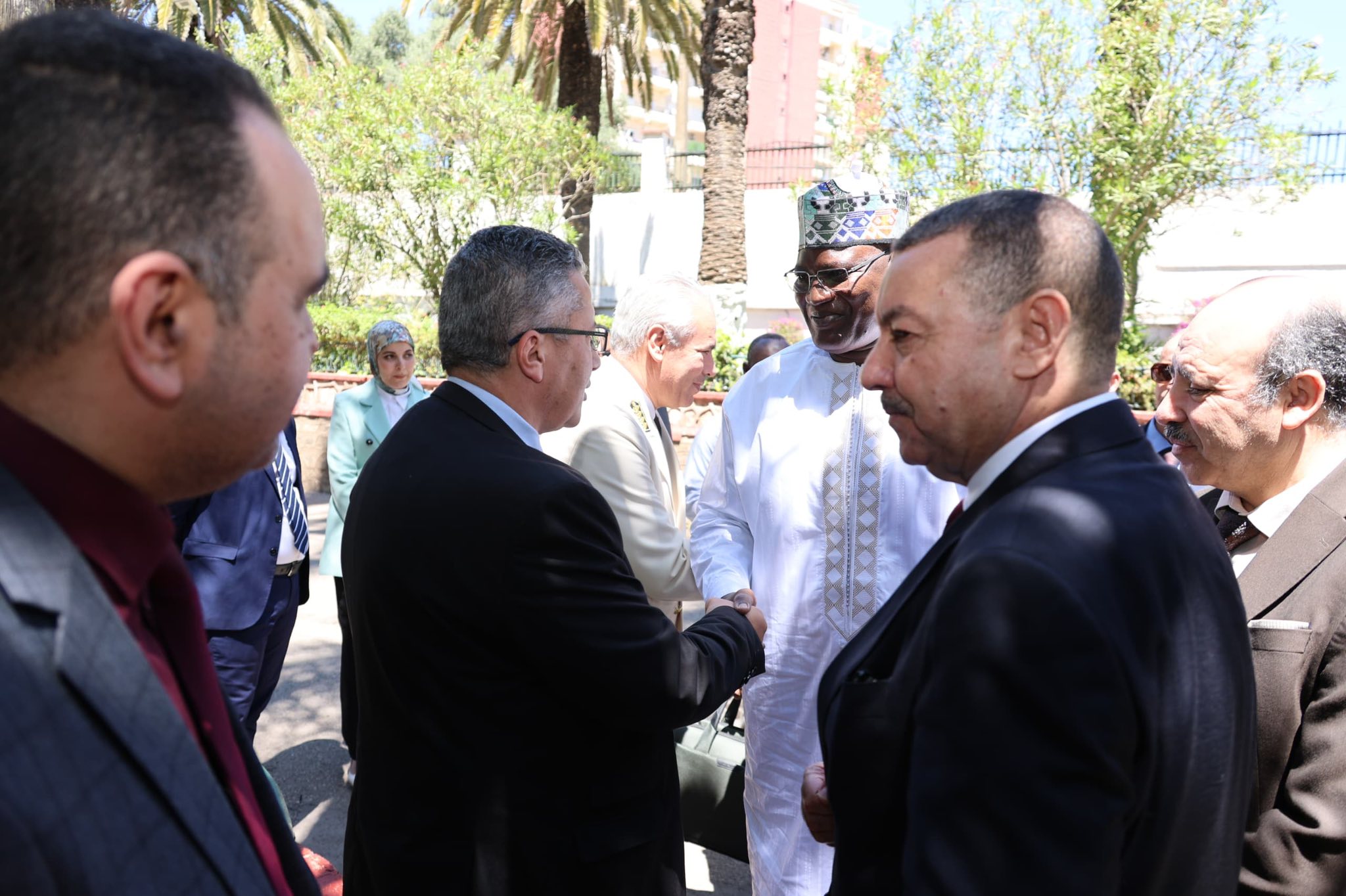 المدرسة الوطنية للإدارة تستقبل وزير الداخلية و الجماعات المحلية و النقل ،و الوفد المرافق له من جمهورية النيجر الشقيقة.