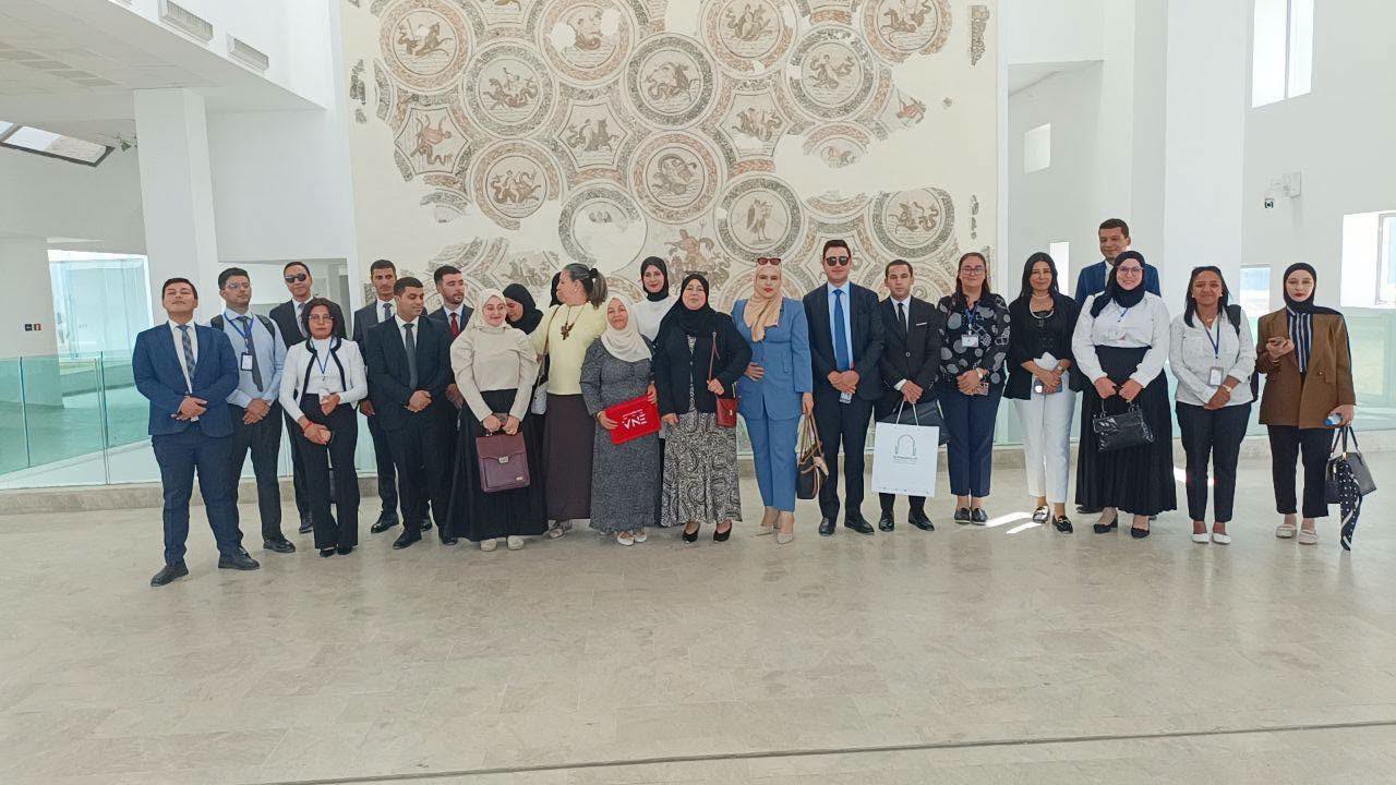 زيارة علمية وبيداغوجية لتلاميذ المدرسة الوطنية للإدارة إلى تونس