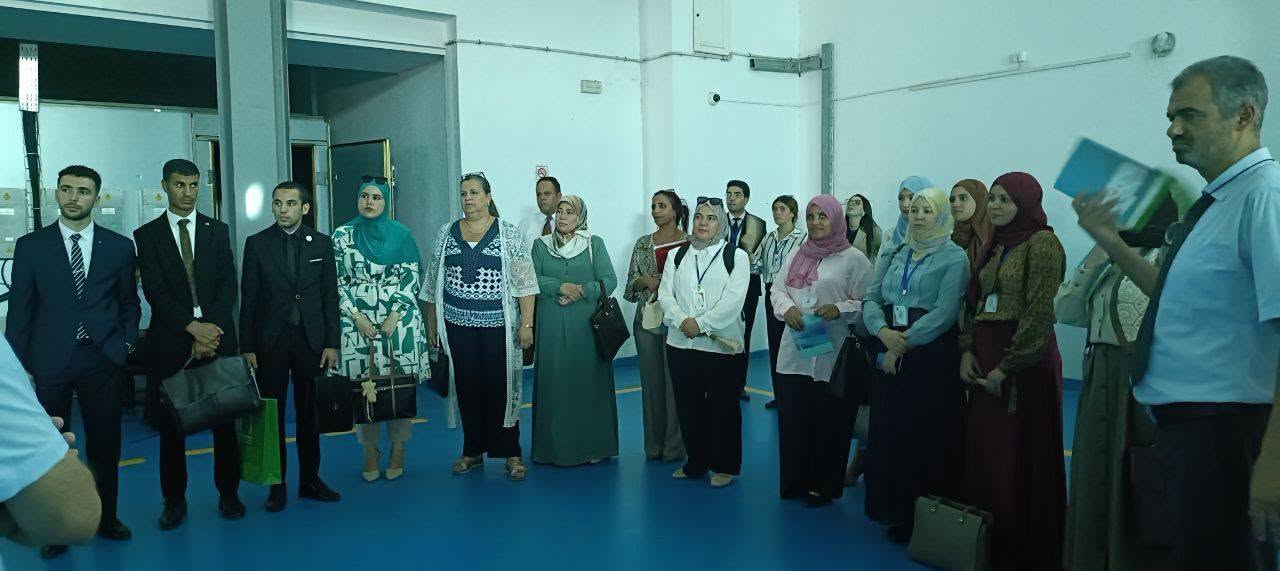 زيارة علمية وبيداغوجية لتلاميذ المدرسة الوطنية للإدارة إلى تونس