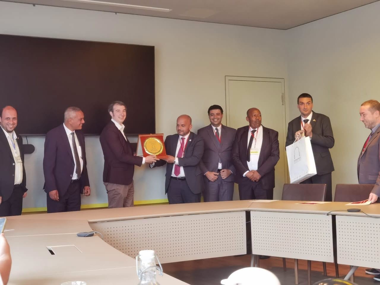 مواصلة البرنامج البيداغوجي للتربص العلمي والميداني لتلاميذ المدرسة الوطنية للإدارة بألمانيا
