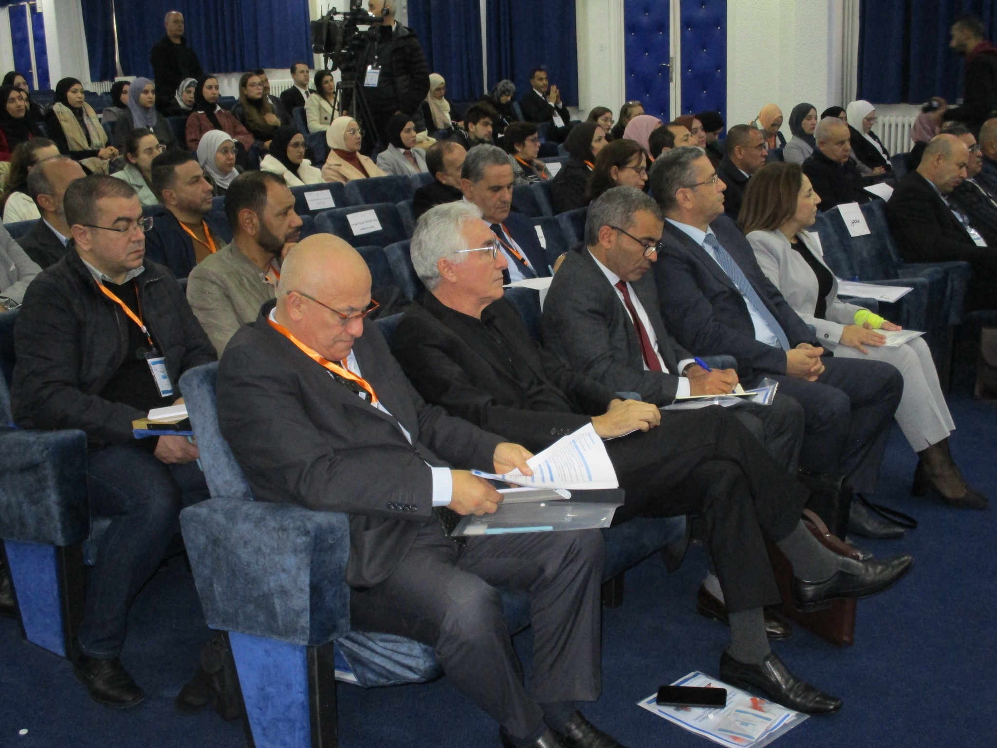 تنظيم يوم دراسي حول " تحديات التنمية المستدامة للمدن الساحلية في الجزائر"